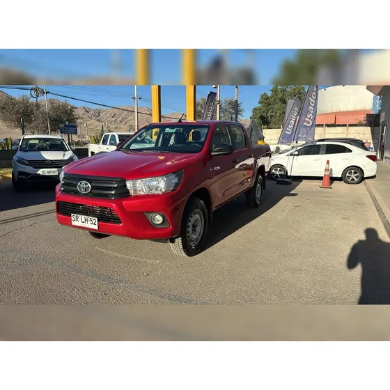 Toyota Hilux 4x4 2.4 D Dx Mt