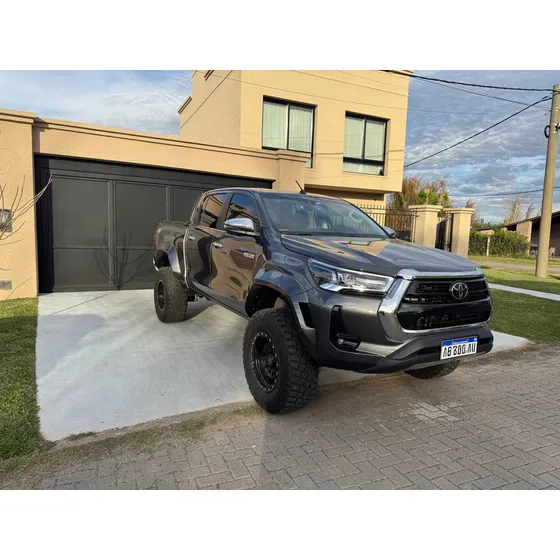 Toyota Hilux Pick-up 2.8 Cd Srx 204cv 4x4 At