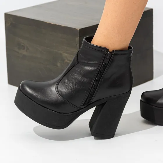 Bota Botineta Mujer Plataforma Grisel Bakanas Shoes