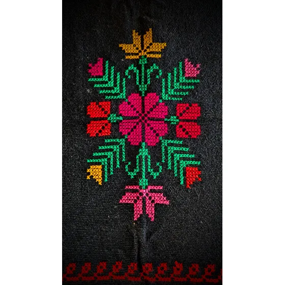 Mantel Bordado A Mano Punto De Cruz (artesanía Mexicana)