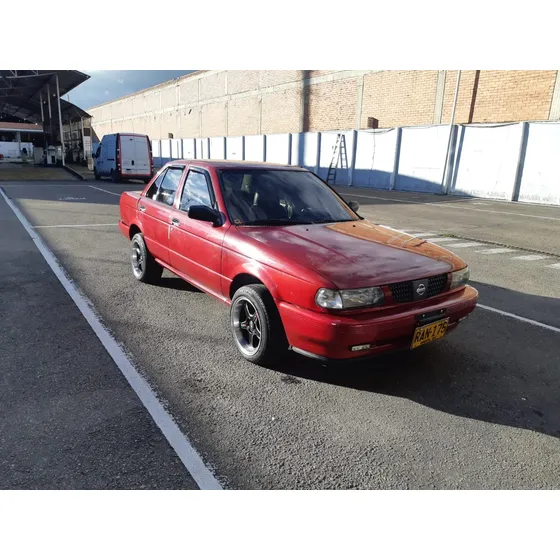 Nissan Sentra B13 1.6cc Mt