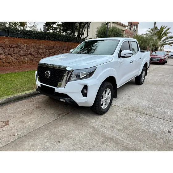 Nissan Np300 Frontier 2.5 Xe Tdsl 188hp D.cab.