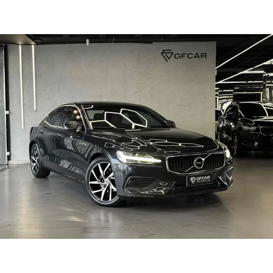 Volvo S60 2.0 T4 Momentum Gasolina 4p Automático