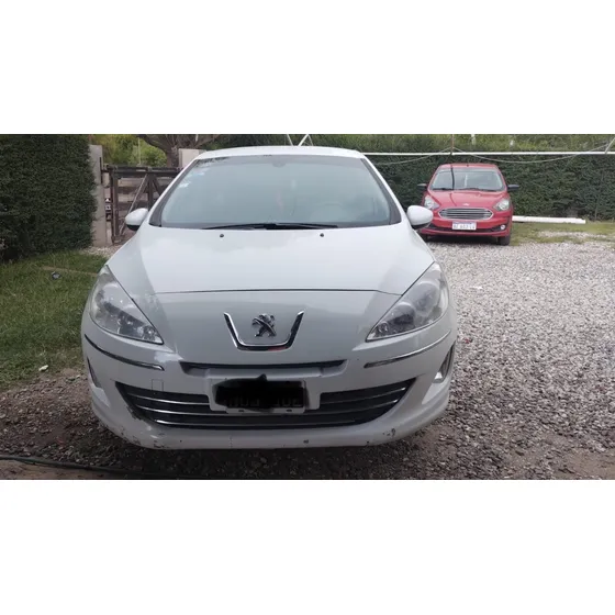 Peugeot 408 2.0 Allure 143cv