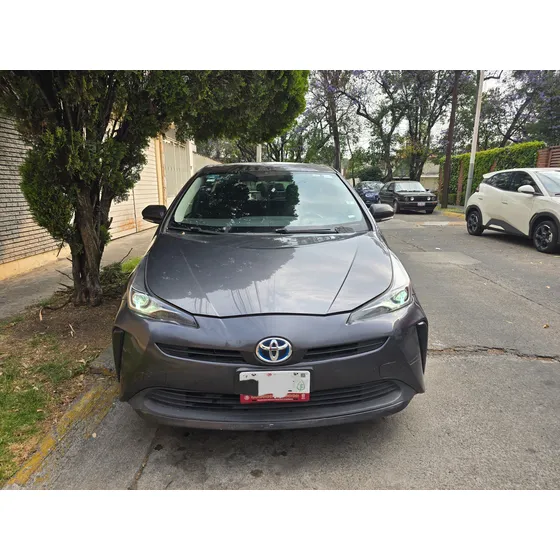 Toyota Prius 1.8 Base Cvt
