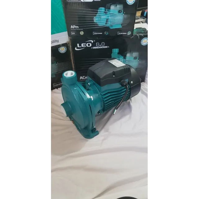 Bomba De Agua 1.5hp Centrifuga Marca Leo Voltaje 220