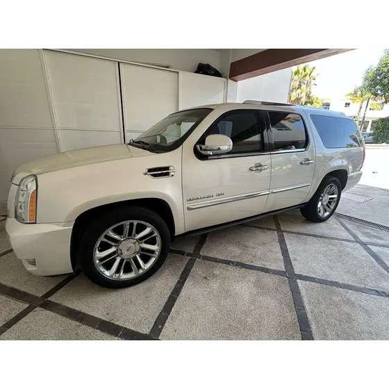 Cadillac Escalade Escalade Esv P