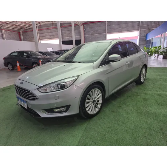 Ford Focus Titanium 2.0 At 4p