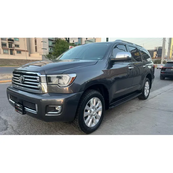 Toyota Sequoia 5.7 Platinum At