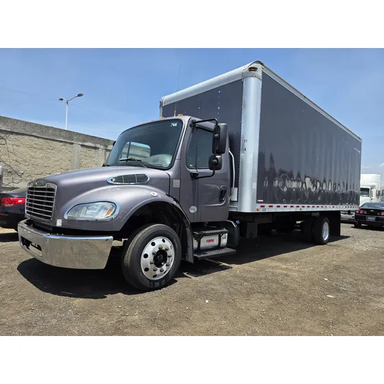 Camion Freightliner M2 2017 Rabon