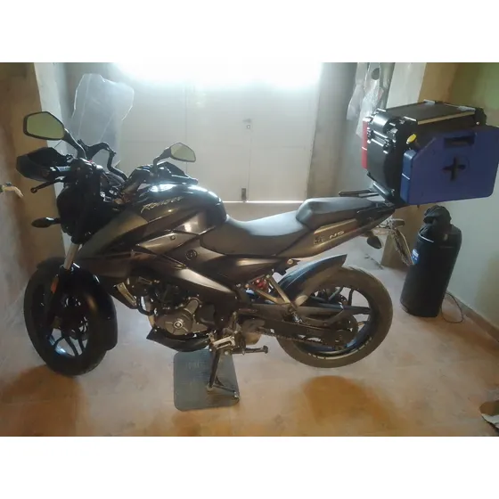 Negra