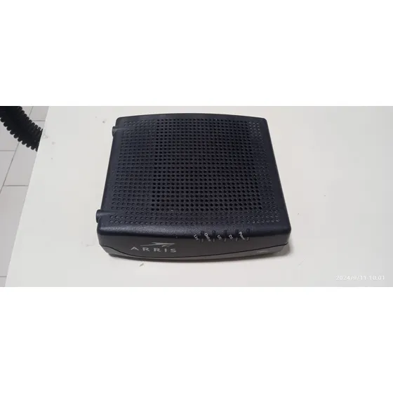 Módem Arris Modelo Cm820, Usado En Excelente Estado