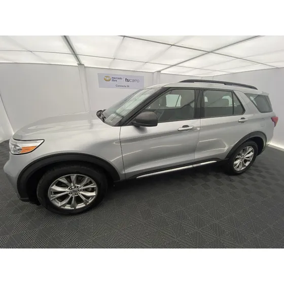 Ford Explorer 2.4 Xlt
