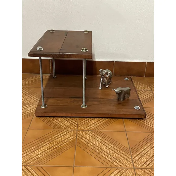 Pequeña Mesita Ratona Arrime Algarrobo Rústica 50x43cm Marrón
