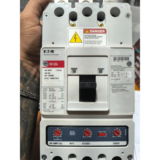 Breaker Kd 3x300 Amp Eaton Industrial 300 A