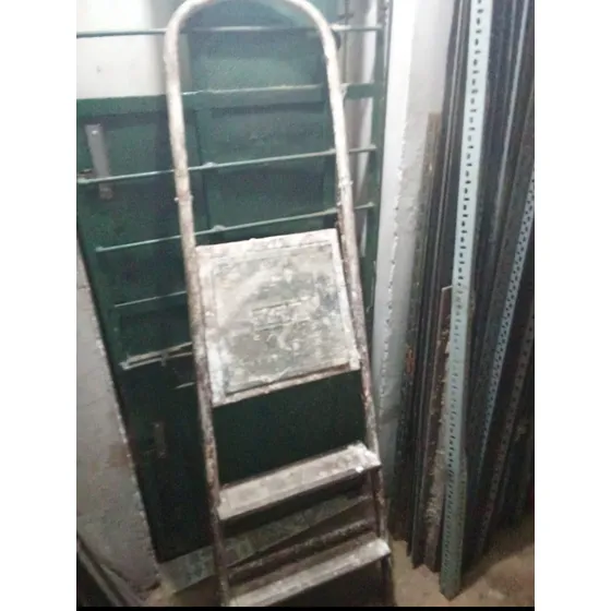 Escalera Segura En Caño Antigua Alta 170cm $2600