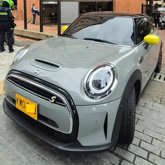 Mini Cooper Se 2022 0.0 Iconic At