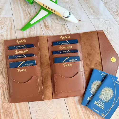 Porta Passaporte Duplo Personalizado De Couro Cor Caramelo