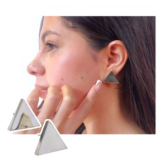 Aretes Triangulo Plata Sólida Ley.925 Aretes Triangulo Plata Sólida Ley.925