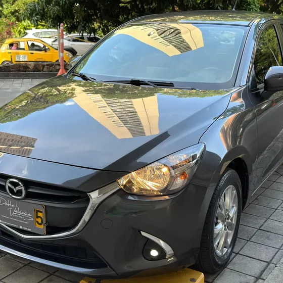 Mazda 2 2019 1.5 Touring