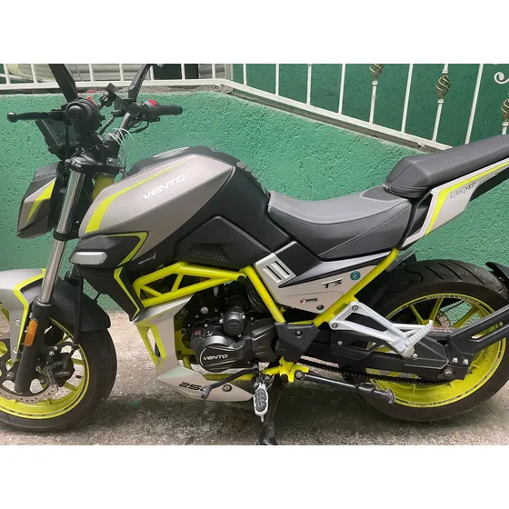 Motor: 4 Tiempos, Enfriado Por Aire Número De Cilindros: 1 C