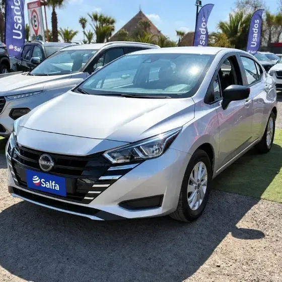 Nissan Versa 2025