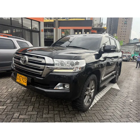 Toyota Land Cruiser 4.5 Imperial Fl Lc200 Diésel