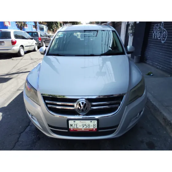Volkswagen Tiguan 2.0 Nive Tiptronic Aa Clim R-16 At