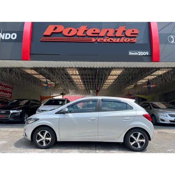 Chevrolet Onix 1.4 Mpfi Ltz 8v