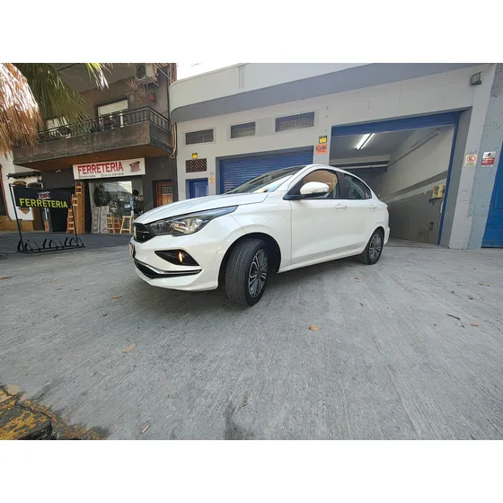 Fiat Cronos 1.8 16v Precision