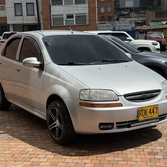 Chevrolet Aveo 2012 1.5 Family