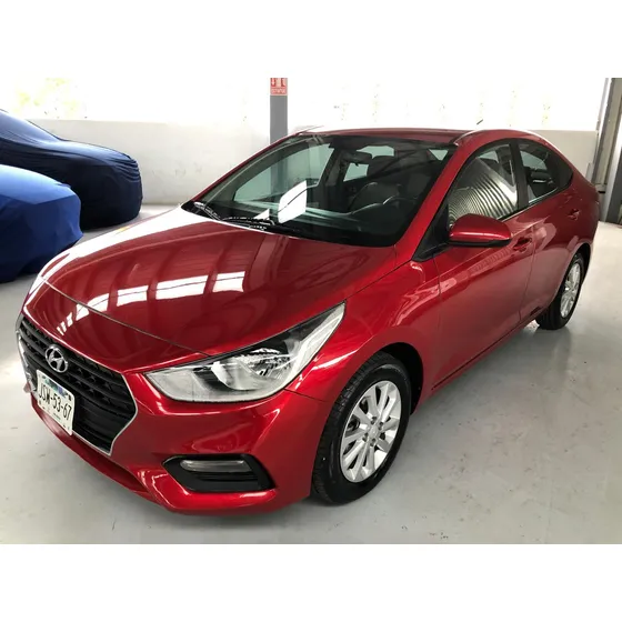 Hyundai Accent 4p Gl Mid L4/1.6 Aut