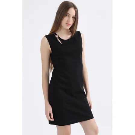 Vestido Asimetrico, Aplicación Argolla, Negro Liola