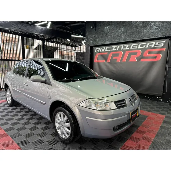 Renault Megane 2 2.0 Odeon