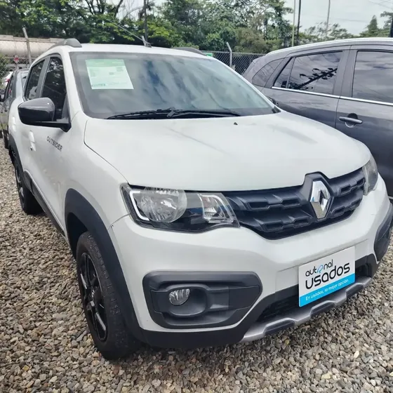 Renault Kwid Kwid Outsider 1.0 5p usado en Usaquén