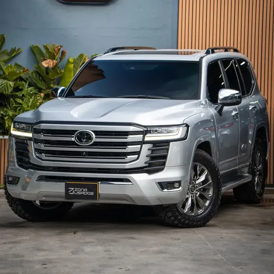 Toyota Land Cruiser 2023 3.5 V6 Zx L300