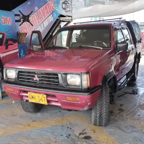 Mitsubishi L200 1995 2.0l