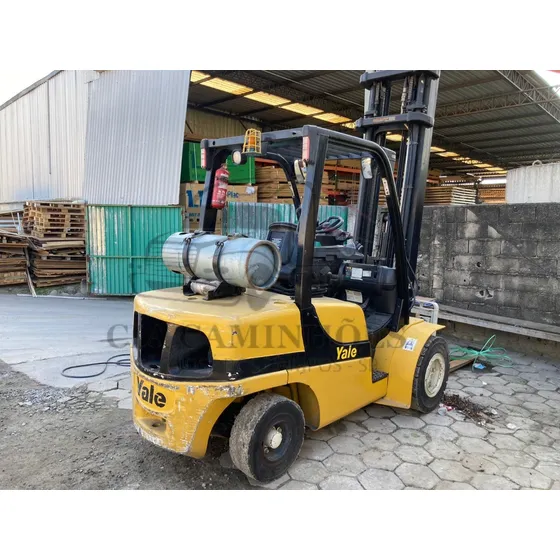 Empilhadeira Yale Glp Para 3.5t Torre 6,5m Rodagem Dupla 