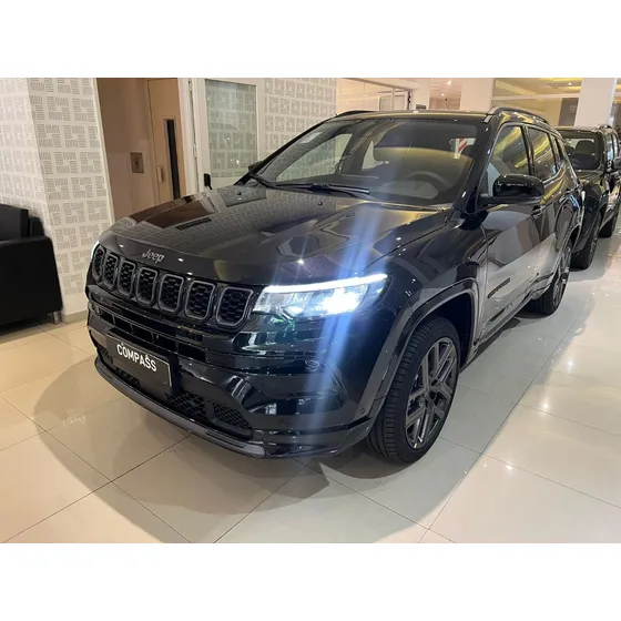 Jeep Compass 1.3 T270 Serie-s 4x2 At6