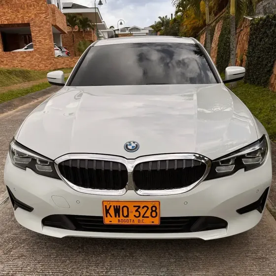 BMW 330e 2022 2.0 330e Iperformance Premium