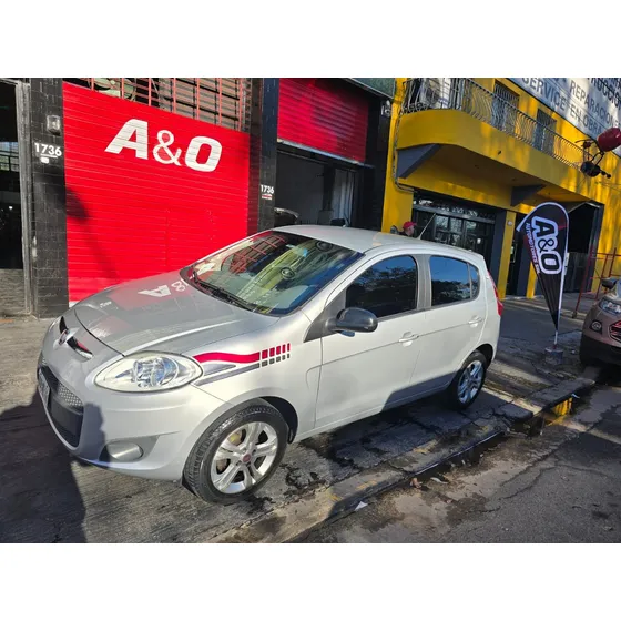 Fiat Palio 1.4 Fire Confort