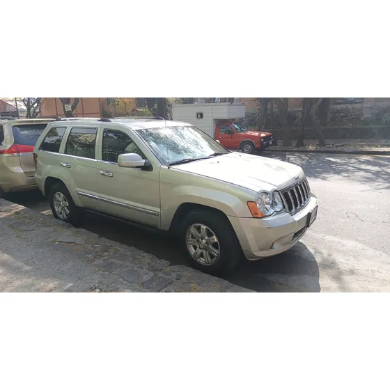 Jeep Grand Cherokee 5.7 Limited Premium V8 4x2 Mt