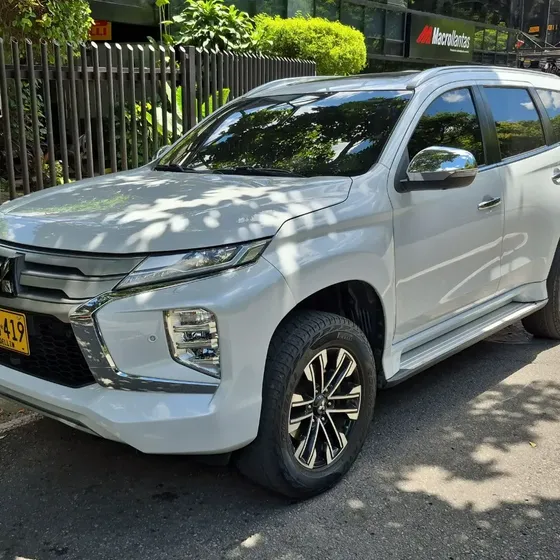 Mitsubishi Montero 2023 2.5 Sport At. 4x4