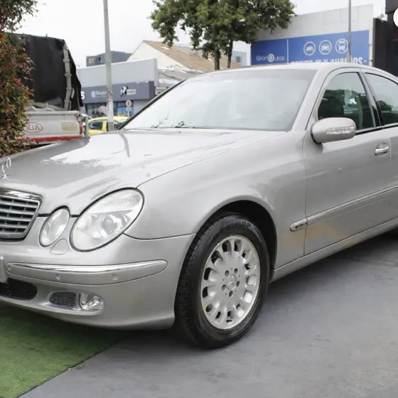 Mercedes-Benz Clase E 2004 320 3.2 Elegance