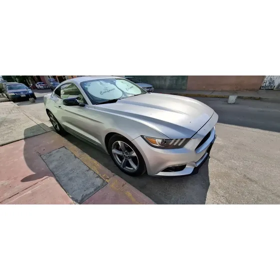Ford Mustang 3.7 Coupe V6 At