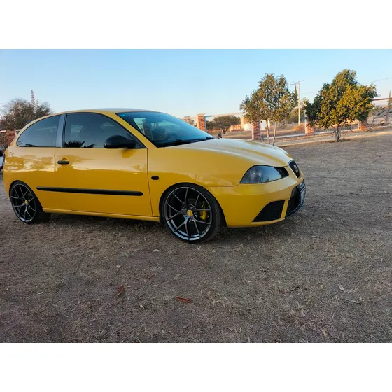 Seat Ibiza 1.6 Reference Standar 3 Puertas