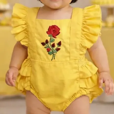 Romper A Bela E A Fera Jardineira Body Mesversário