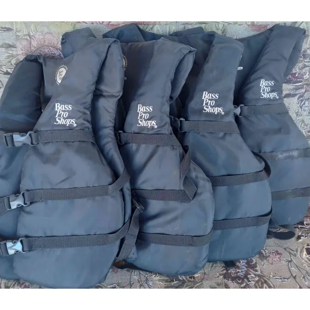 Chalecos Bass Pro Shops, Type Iii- Adulto Universal 30 -52 .