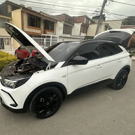Opel Grandland 2024 1.6 Gs