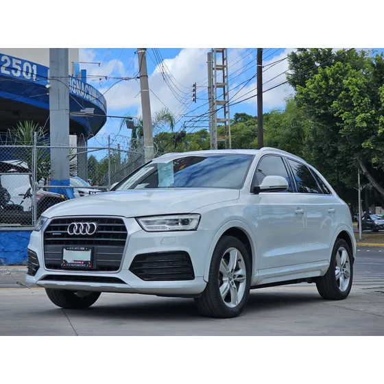 Audi Q3 2.0 Elite 220hp Dsg